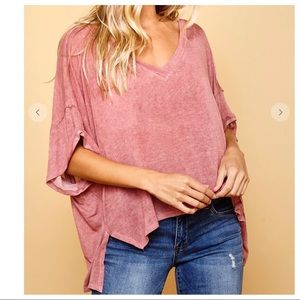 Aisha Fabulous Solid V-neck Loose-fit Top